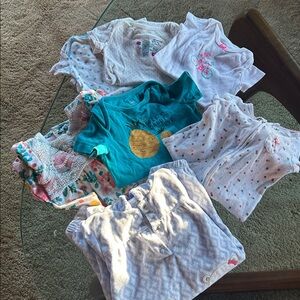 0-3 months baby clothes bundle